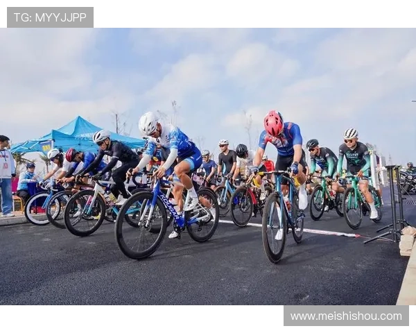 从赛场到屏幕体育互动如何点燃全民参与的热情新趋势与未来想象