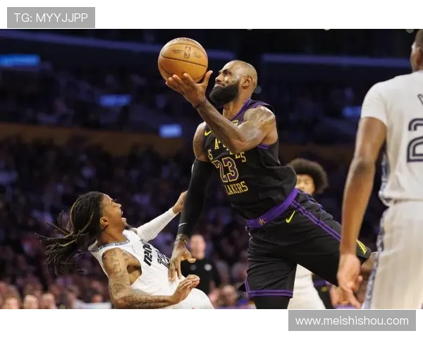 NBA热门对决前瞻东西部豪强巅峰碰撞谁主沉浮今夜激情上演争霸