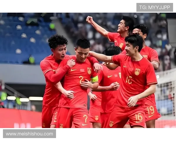 国足迎关键战役新帅首秀引发全国球迷高度关注期待青春力量崛起新篇章 国足迎关键战役新帅首秀引发全国球迷高度关注期待青春力量崛起新篇章