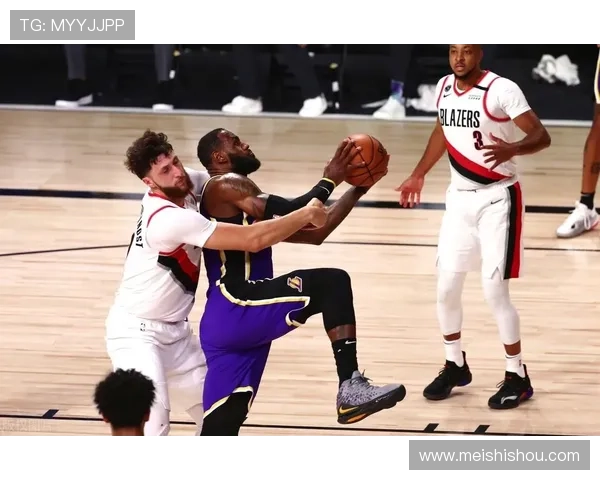 湖人vs黄蜂焦点对决詹眉领衔冲击连胜之路攻防胜负关键深度剖析 - 副本 - 副本 (2) - 副本 湖人vs黄蜂焦点对决詹眉领衔冲击连胜之路攻防胜负关键深度剖析 - 副本 - 副本 (2) - 副本